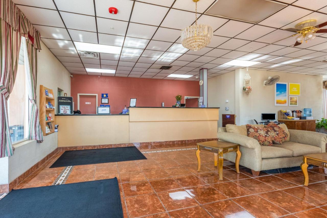 Americas Best Value Inn Of Елк-Сіті Екстер'єр фото